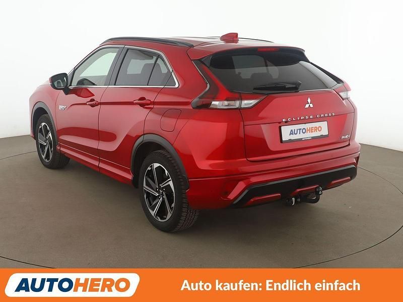 Gebraucht Mitsubishi Eclipse Cross Plus 188 PS (138 kW) 2023 Rot SUV