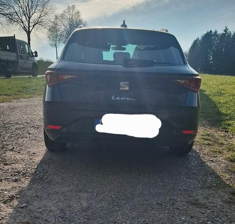 Gebraucht Seat Leon Style 150 PS (110 kW) 2022 Schwarz Kombi