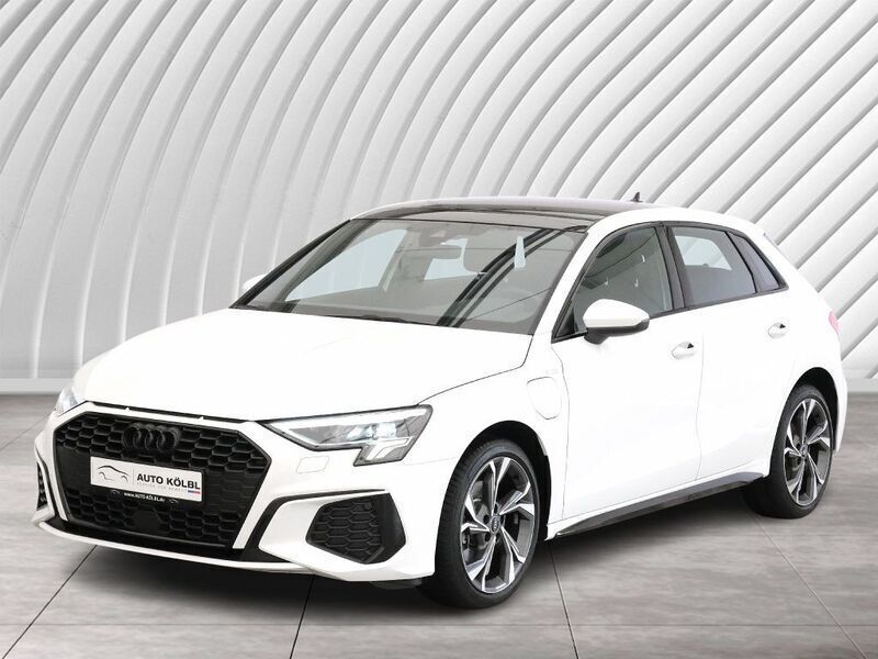 Ibisweiß Gebraucht 2023 Audi A3 Sportback e-tron S-Line Limousine | 29.490 € (Fairer Preis) - Bild 1/4