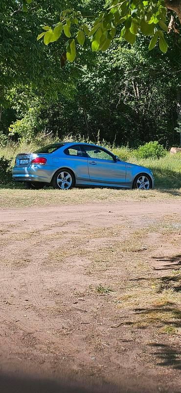 Gebraucht 2010 BMW 120 Coupé Coupé | 4.900 € (Superpreis) - Bild 1/4