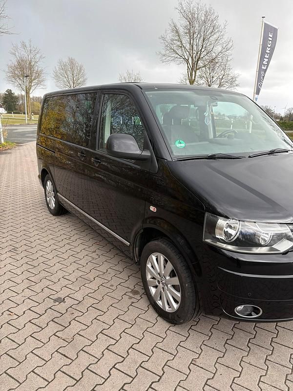 Usata VW Multivan 180 CV (132 kW) 2010 Nero Monovolume