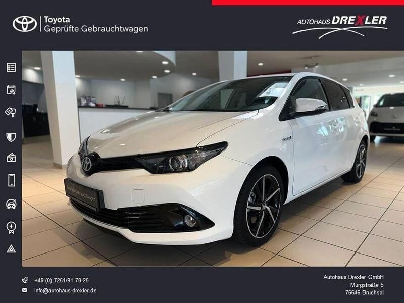 Weiß Gebraucht 2017 Toyota Auris Hybrid Team Limousine | 15.490 € (Fairer Preis) - Bild 1/4