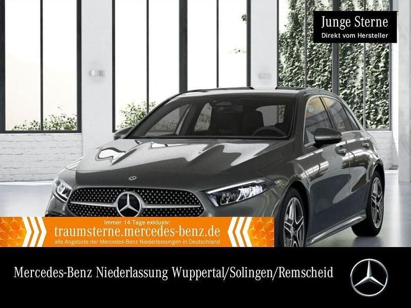 Grau Gebraucht 2024 Mercedes A200 AMG Limousine | 33.890 € (Fairer Preis) - Bild 1/3