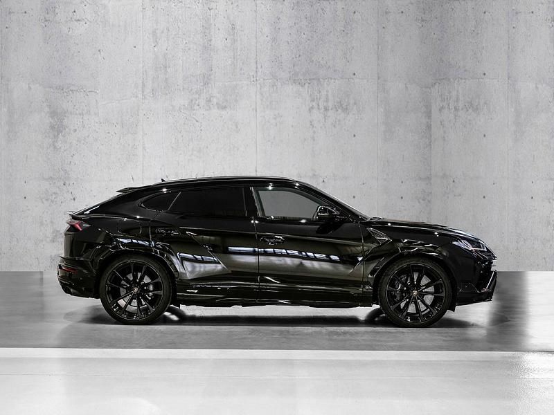 Gebraucht Lamborghini Urus 666 PS (489 kW) 2023 Schwarz SUV