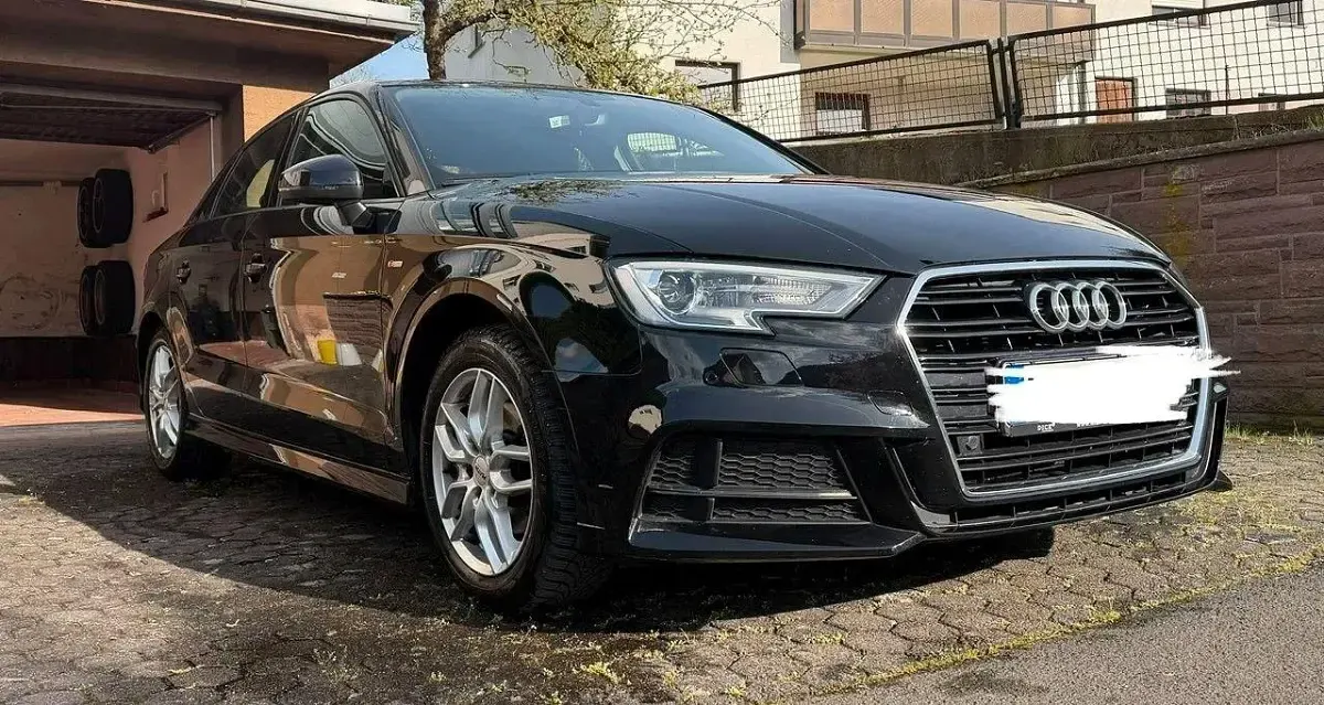 Gebraucht Audi A3 S-Line 116 PS (85 kW) 2019 Schwarz Limousine
