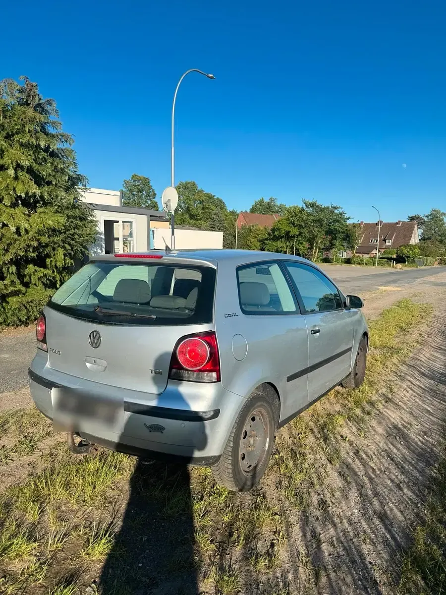 Gebraucht VW Polo Goal 80 PS (58 kW) 2006 Silber Kleinwagen