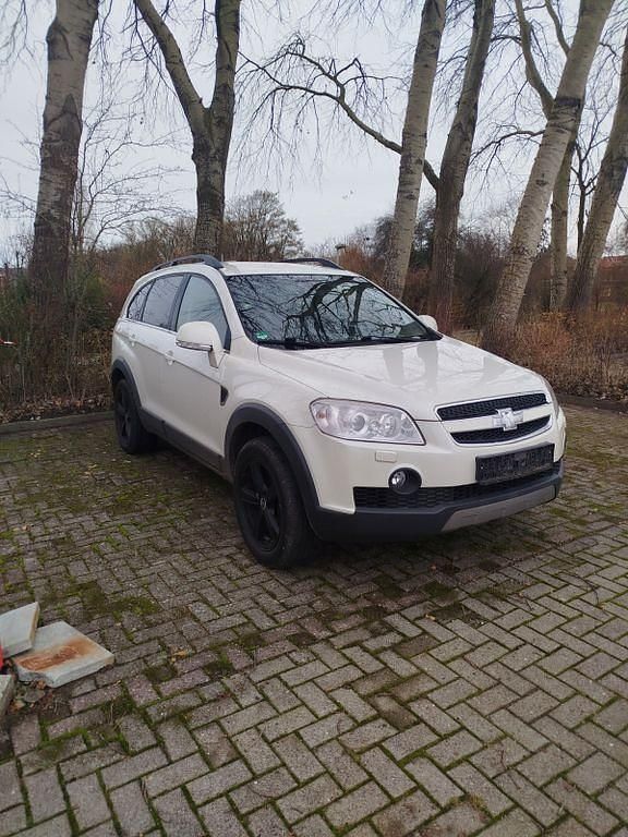 Gebraucht Chevrolet Captiva LT 150 PS (110 kW) 2008 Weiß SUV