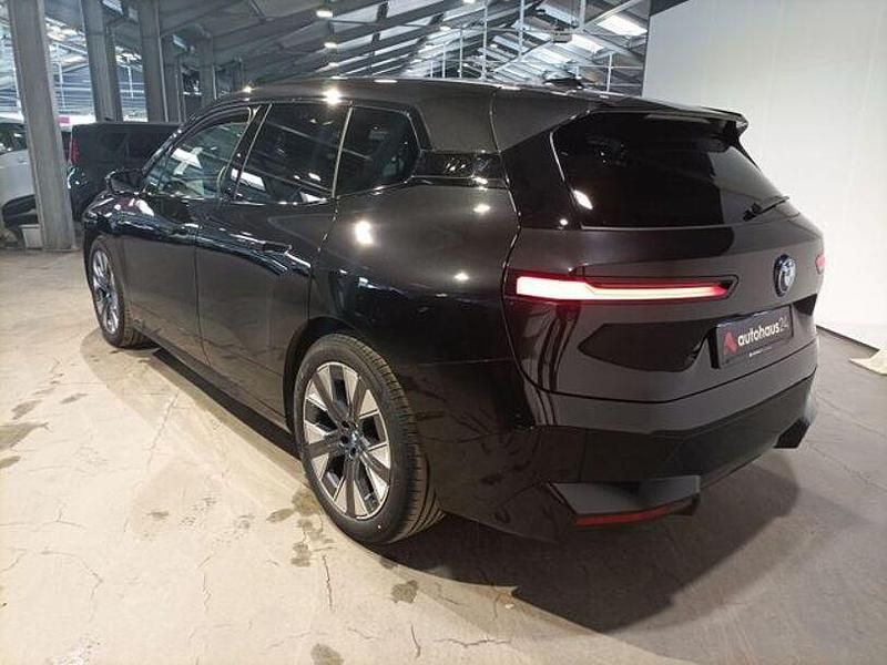Gebraucht BMW iX 239 kW (326 PS) 2023 Schwarz SUV