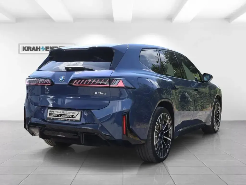Gebraucht BMW iX3 Sport Line 344 kW (469 PS) 2026 Blau SUV