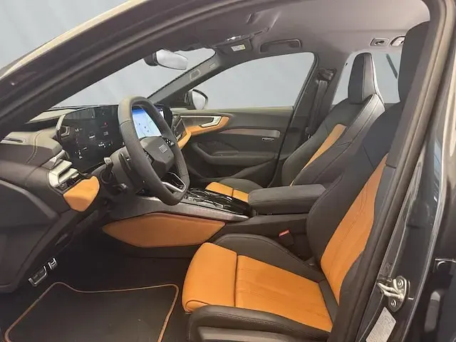 Gebraucht Audi A5 Ambiente 204 PS (150 kW) 2024 Grau (daytonagrau perleffekt) Coupé