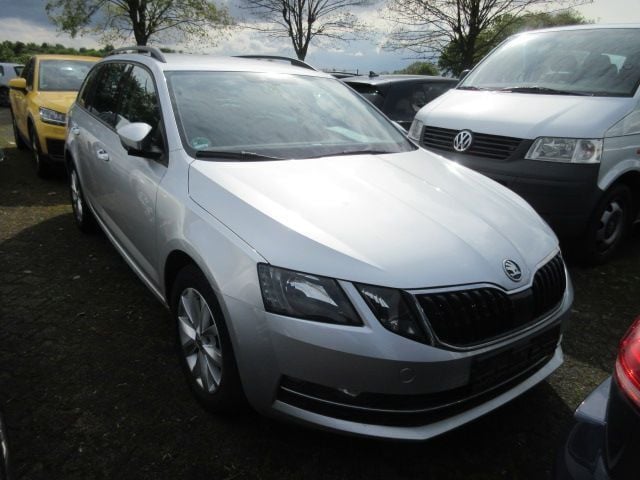 Gebraucht Skoda Octavia Style 150 PS (110 kW) 2020 Silber Kombi