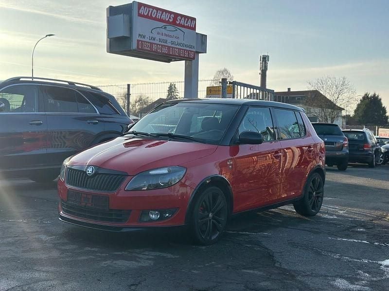 Rot Gebraucht 2012 Skoda Fabia Monte Carlo Limousine | 2.999 € (Guter Preis) - Bild 1/4