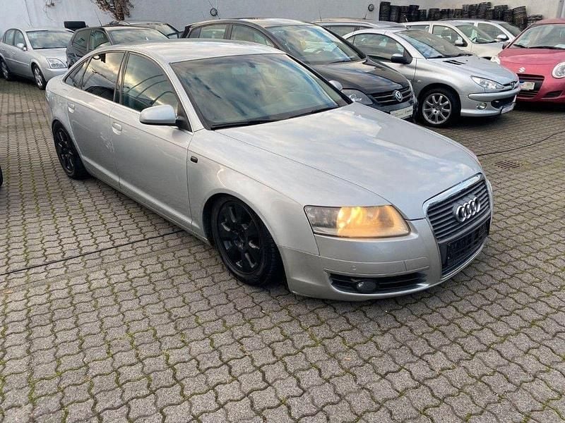 Silber Gebraucht 2006 Audi A6 Comfort Limousine | 2.099 € (Superpreis) - Bild 1/4