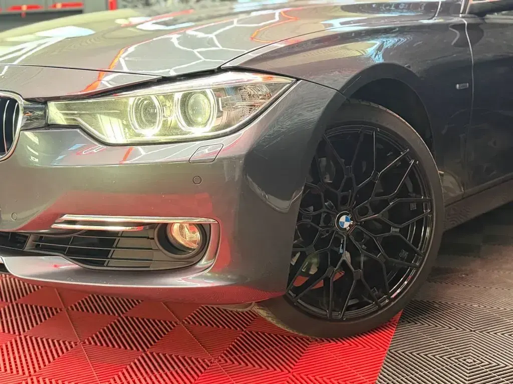 Gebraucht BMW 335 Performance 313 PS (230 kW) 2013 Grau Kombi