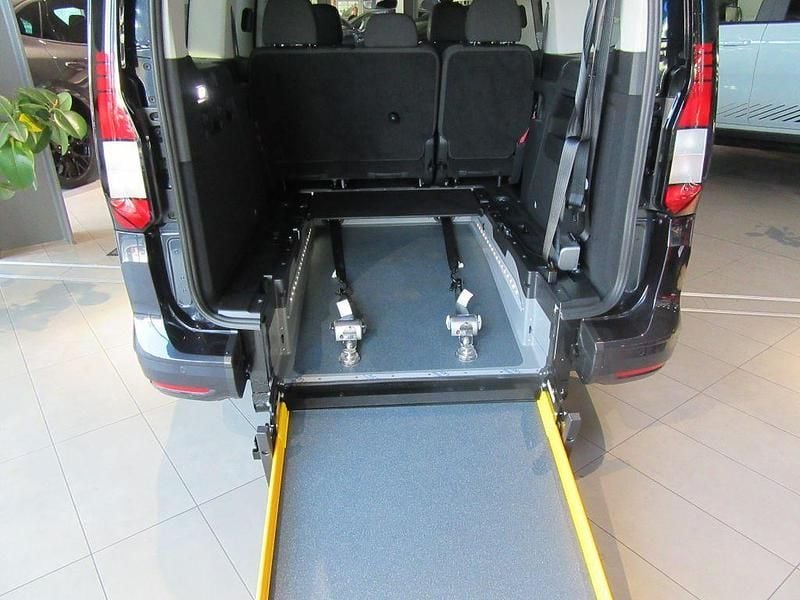 Neu VW Caddy Maxi Life 122 PS (89 kW) 2025 Blau Van / Kleinbus