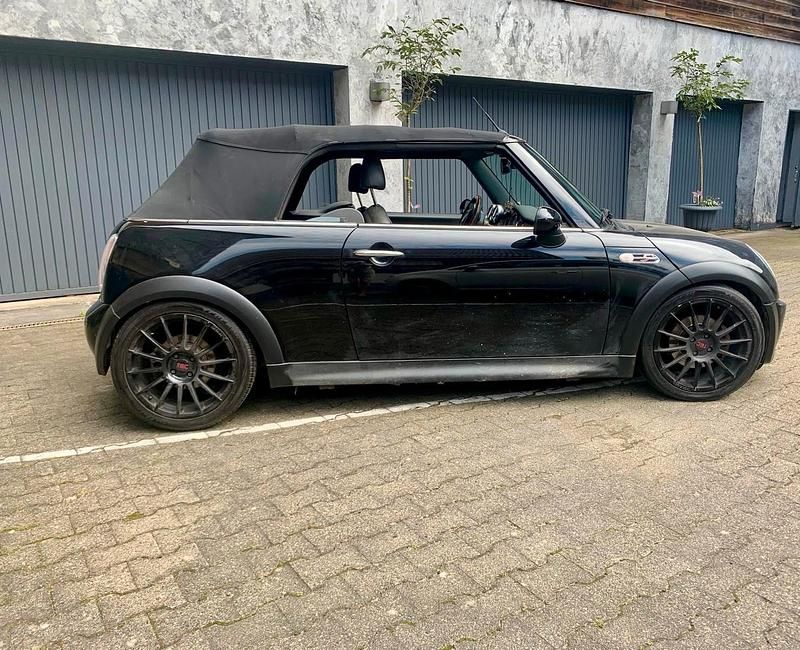 Schwarz Gebraucht 2005 Mini Cooper S Cabriolet Cabrio | 4.900 € (Fairer Preis) - Bild 1/2
