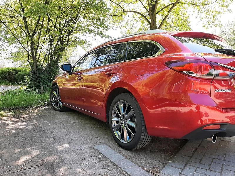 Usata Mazda 6 150 CV (110 kW) 2014 Rosso Station wagon