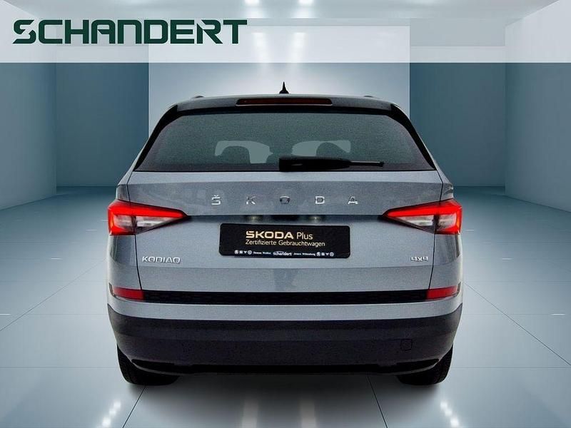 Gebraucht Skoda Kodiaq Clever 200 PS (147 kW) 2021 Business grau metallic SUV