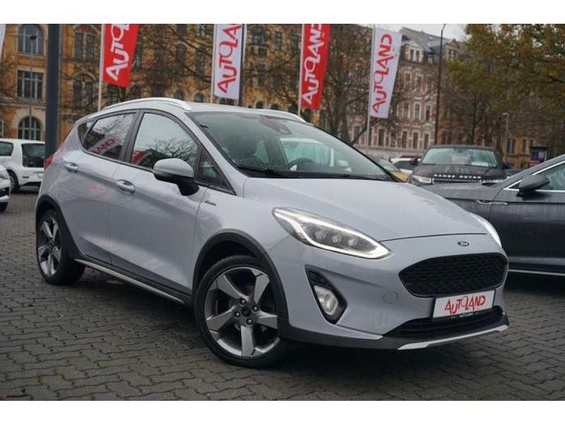Gebraucht Ford Fiesta 140 PS (102 kW) 2018 Asphaltgrau (metallic) Kleinwagen