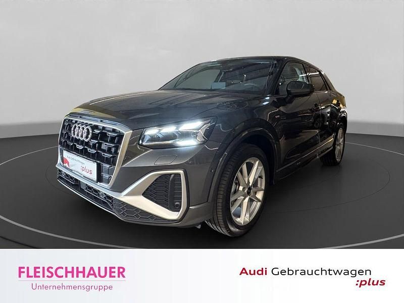 Grau Gebraucht 2024 Audi Q2 S-Line SUV | 26.990 € (Superpreis) - Bild 1/4