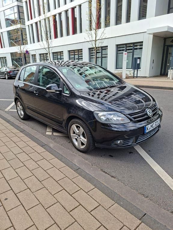 Gebraucht VW Golf Plus Cross 140 PS (102 kW) 2007 Schwarz Van / Kleinbus