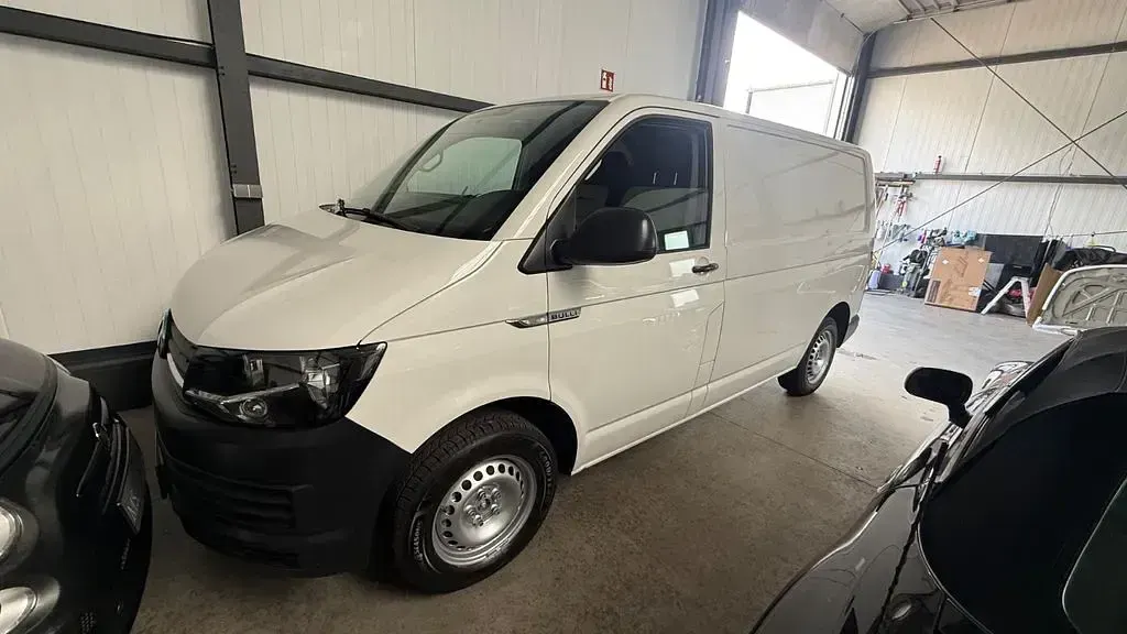 Używany VW Transporter 102 KM (75 kW) 2017 Biały Van