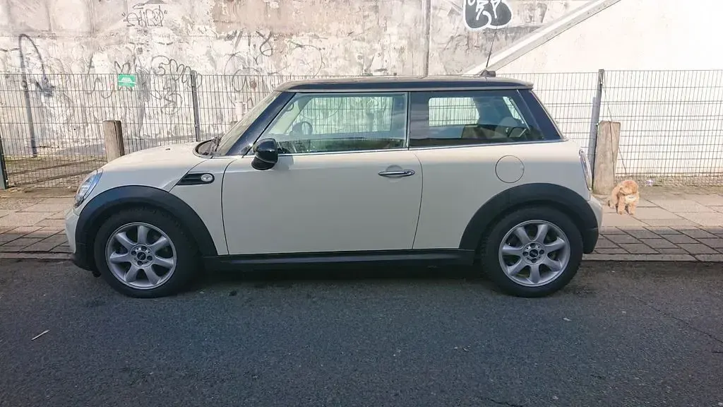 Second-hand Mini One D 90 CP (66 kW) 2012 Alb Hatchback