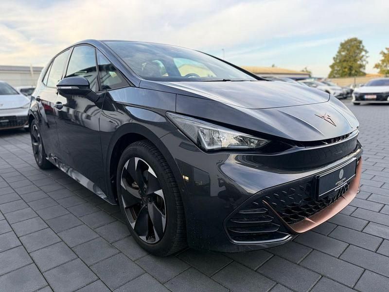 Grau Gebraucht 2022 Cupra Born Kleinwagen | 26.990 € (Fairer Preis) - Bild 1/4
