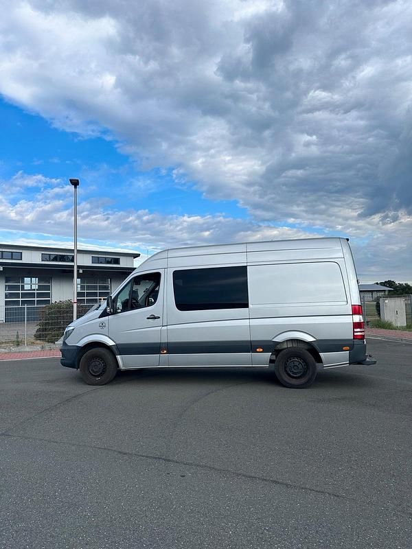 Silber Gebraucht 2016 Mercedes Sprinter Van | 14.999 € - Bild 1/4
