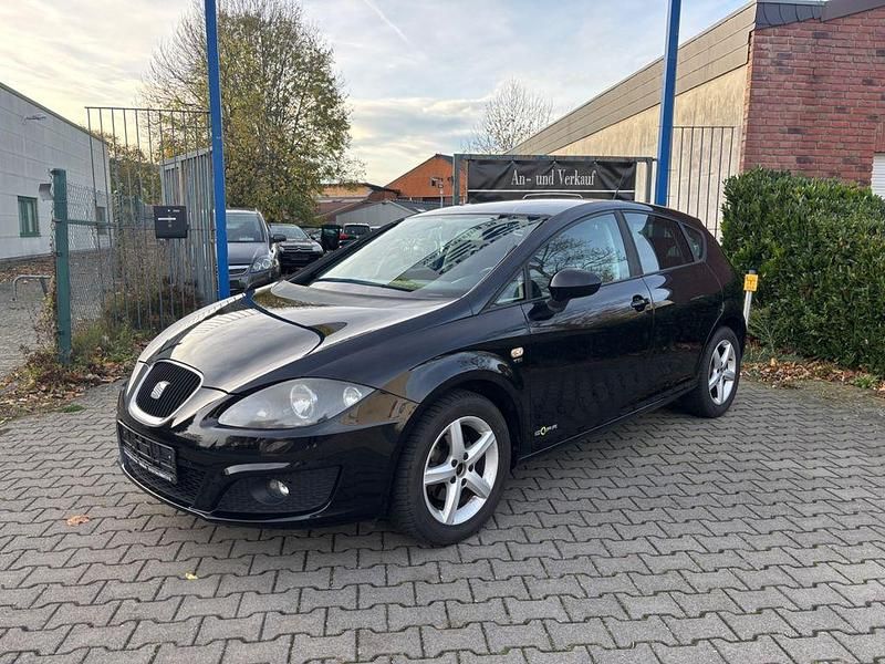 Schwarz Gebraucht 2012 Seat Leon Copa Limousine | 5.850 € (Fairer Preis) - Bild 1/4