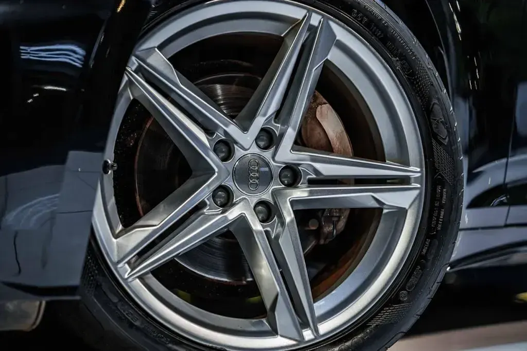 Gebraucht Audi A5 Sport 190 PS (139 kW) 2020 Schwarz Coupé