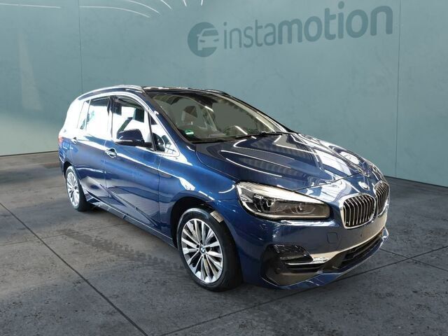Blau Gebraucht 2022 BMW 218 Gran Tourer Luxury Line Van / Kleinbus | 34.230 € - Bild 1/2