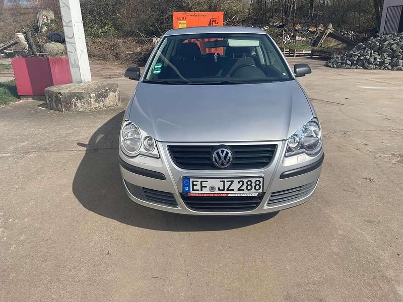 Silber Gebraucht 2006 VW Polo Goal Limousine | 2.990 € (Etwas zu teuer) - Bild 1/4