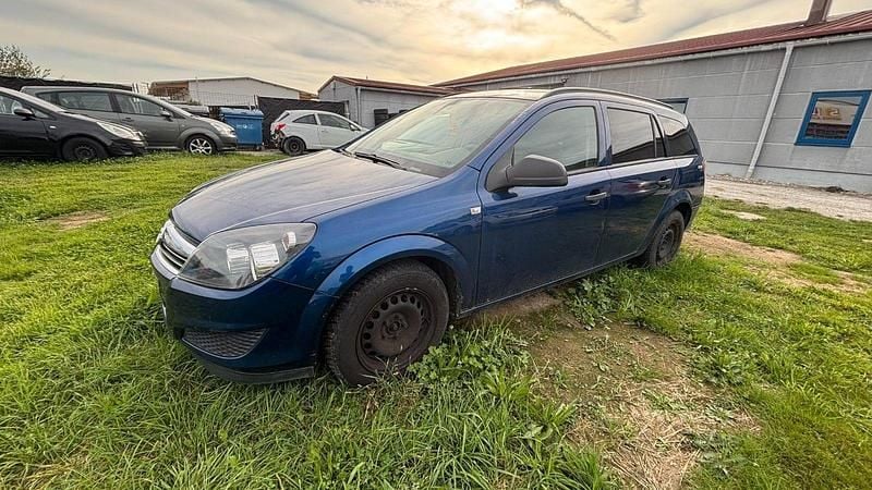 Blau Gebraucht 2009 Opel Astra Selection Kombi | 790 € (Superpreis) - Bild 1/4