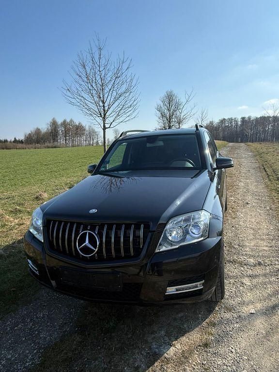 Gebraucht Mercedes GLK220 170 PS (125 kW) 2011 Schwarz SUV