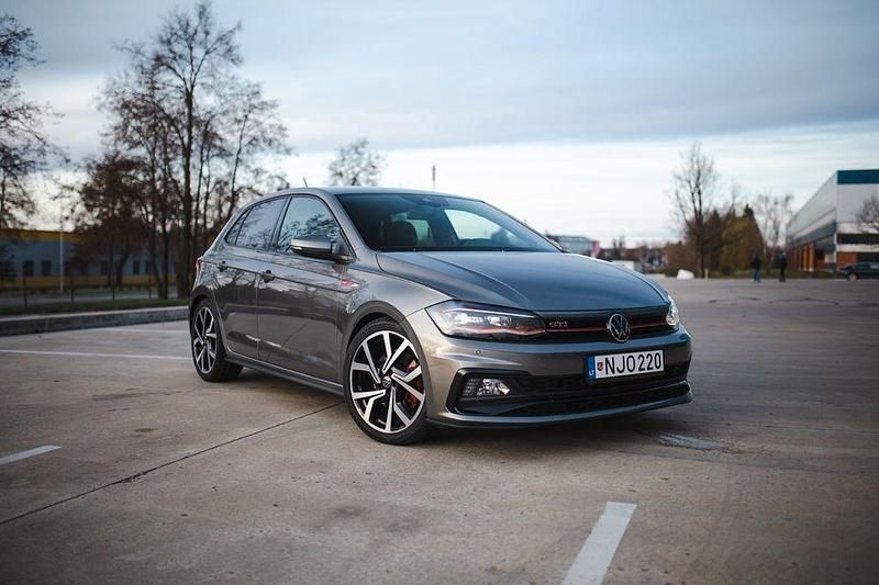Grau Gebraucht 2020 VW Polo GTI Limousine | 19.500 € (Fairer Preis) - Bild 1/4