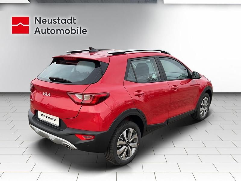 Gebraucht Kia Stonic Vision 101 PS (74 kW) 2023 Rot SUV