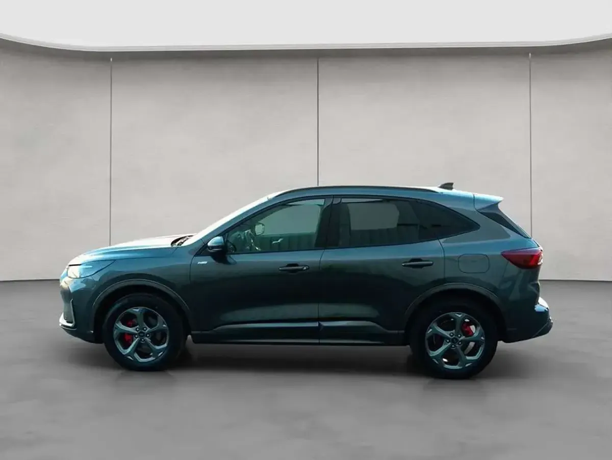 Neu Ford Kuga ST-Line X 186 PS (136 kW) 2026 Magnetic metallic SUV