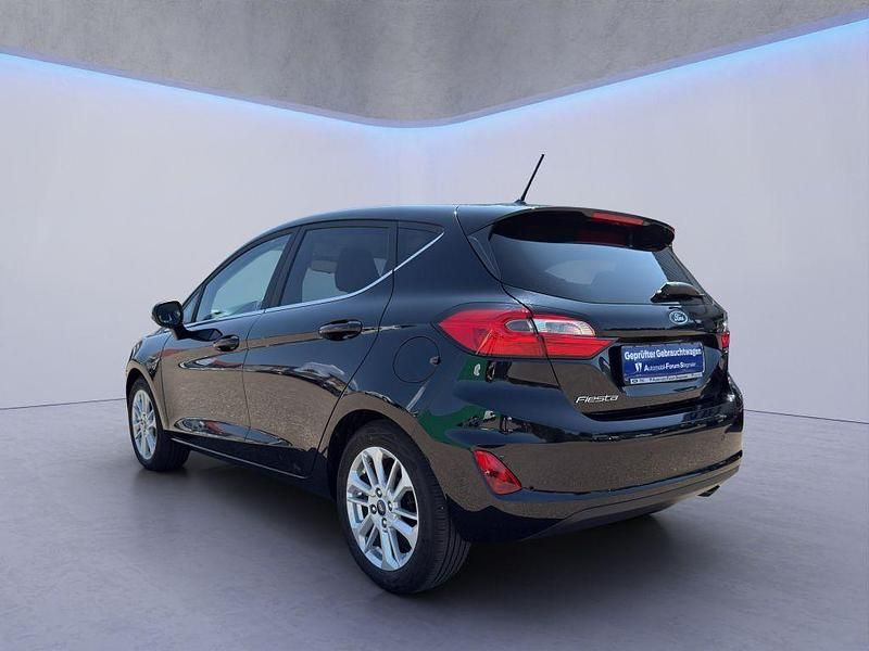 Gebraucht Ford Fiesta Titanium 101 PS (74 kW) 2023 Obsidianschwarz metallic Kleinwagen