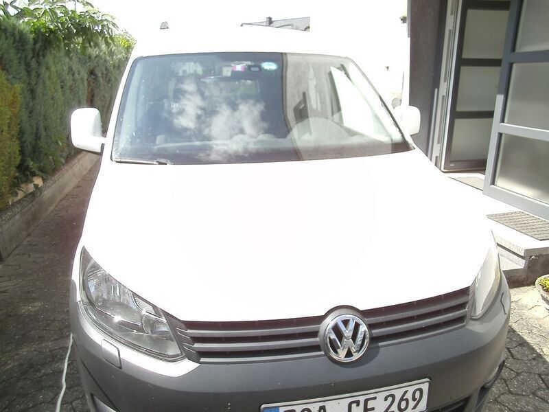 Weiß Gebraucht 2010 VW Caddy Maxi Van / Kleinbus | 5.999 € (Superpreis) - Bild 1/4