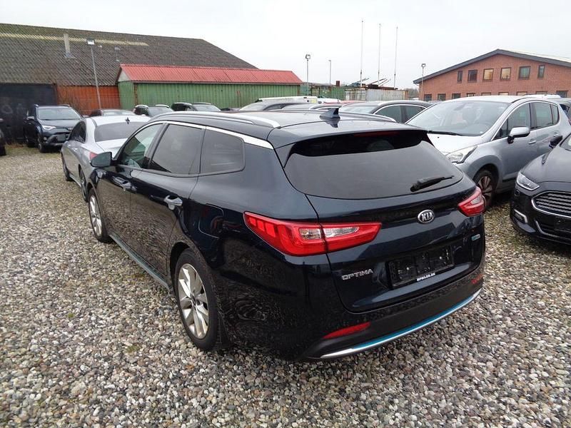 Gebraucht Kia Optima Hybrid Spirit 154 PS (113 kW) 2019 Blau Limousine