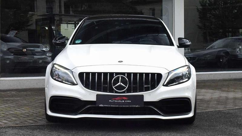Gebraucht Mercedes C63 AMG AMG 510 PS (375 kW) 2019 Designo diamant bright Limousine