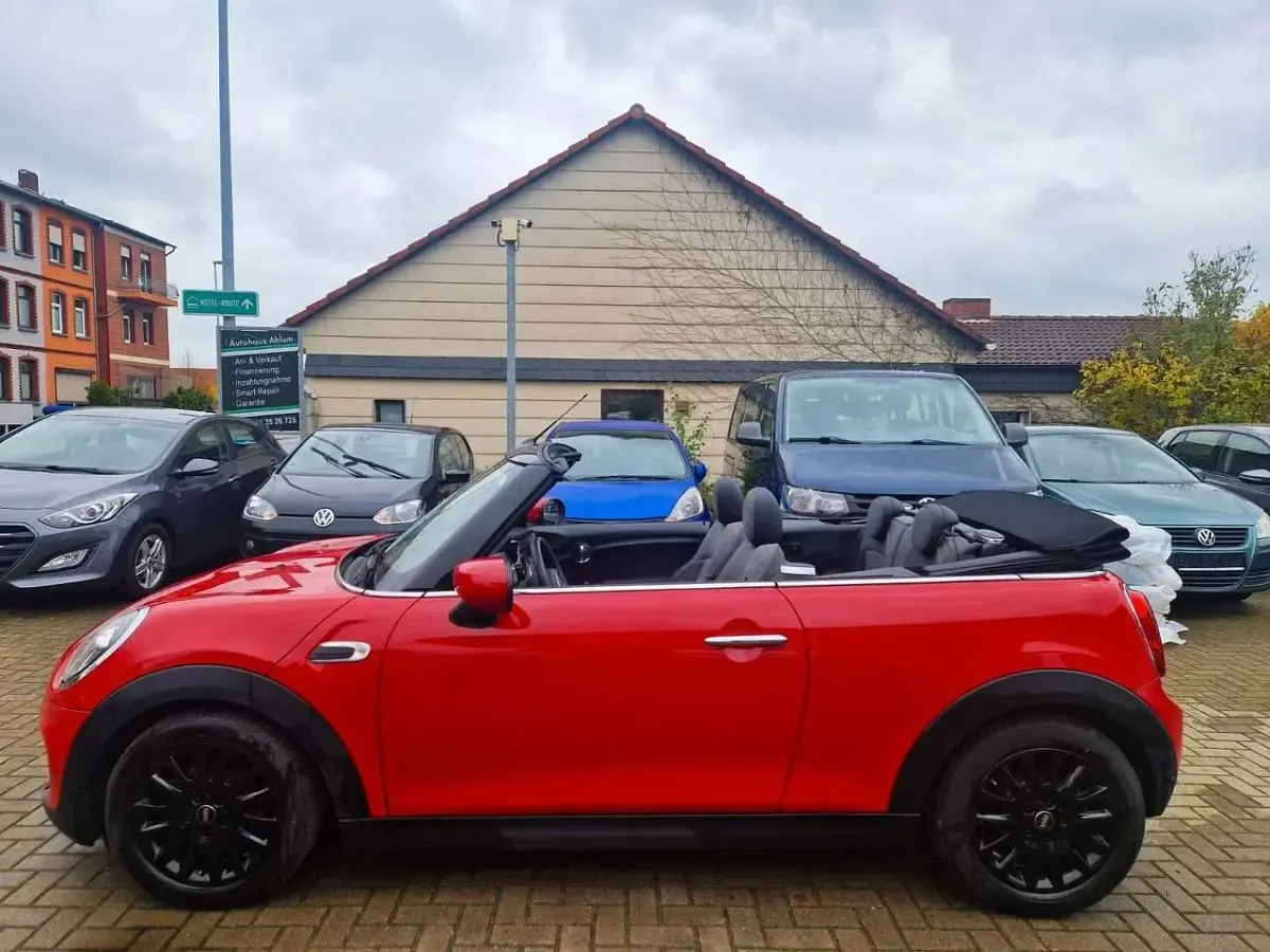 Used Mini Cooper Cabriolet 136 HP (100 kW) 2019 Red Cabriolet