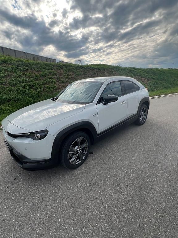 Gebraucht 2022 Mazda MX30 Ad'Vantage SUV | 14.990 € (Guter Preis) - Bild 1/4
