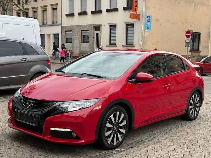 Gebraucht Honda Civic Sport 141 PS (103 kW) 2014 Rot Limousine