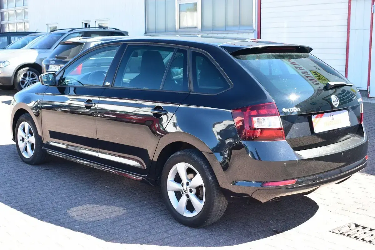 Gebraucht Skoda Rapid Monte Carlo 86 PS (63 kW) 2015 Schwarz Kleinwagen