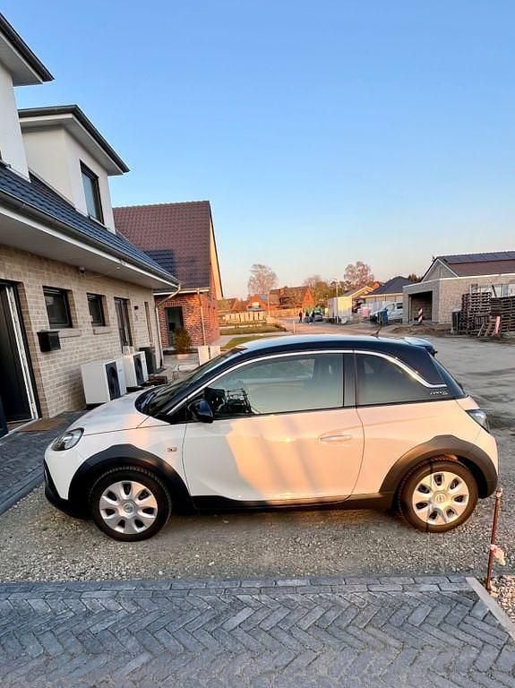 Gebraucht Opel Adam Rocks Rocks 101 PS (74 kW) 2019 Weiß Kleinwagen