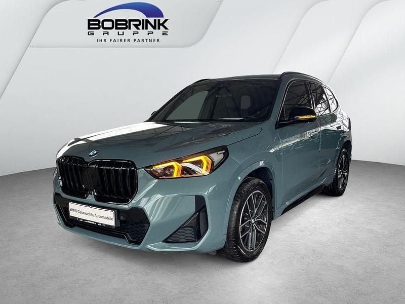 Grün Gebraucht 2023 BMW X1 M Sport SUV | 36.540 € - Bild 1/4