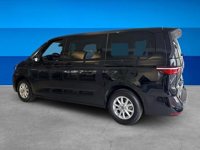 Neu VW Multivan Life 150 PS (110 kW) 2026 Schwarz Van