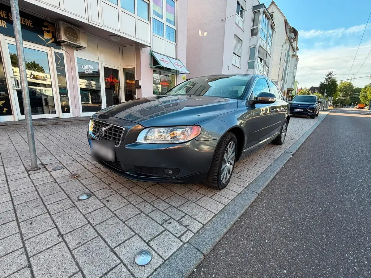 Gebraucht Volvo S80 185 PS (136 kW) 2008 Grau Limousine